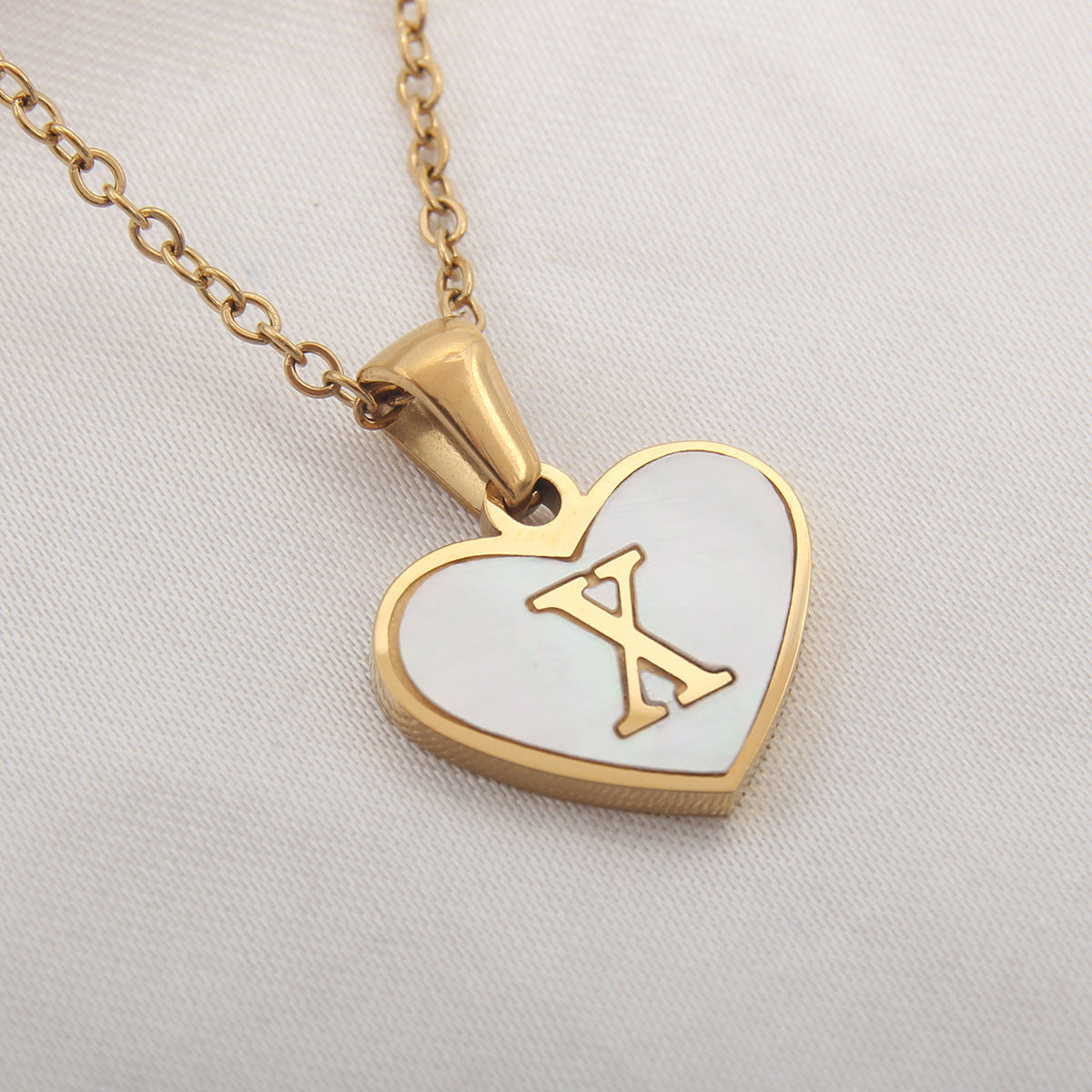 Initial Necklace Heart-Shaped