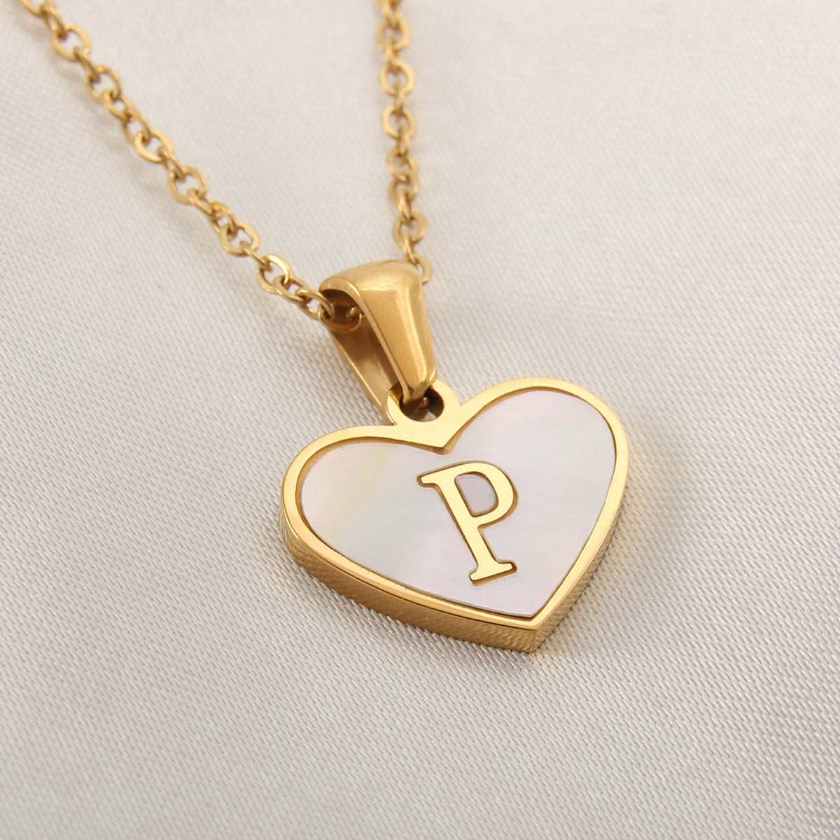 Initial Necklace Heart-Shaped