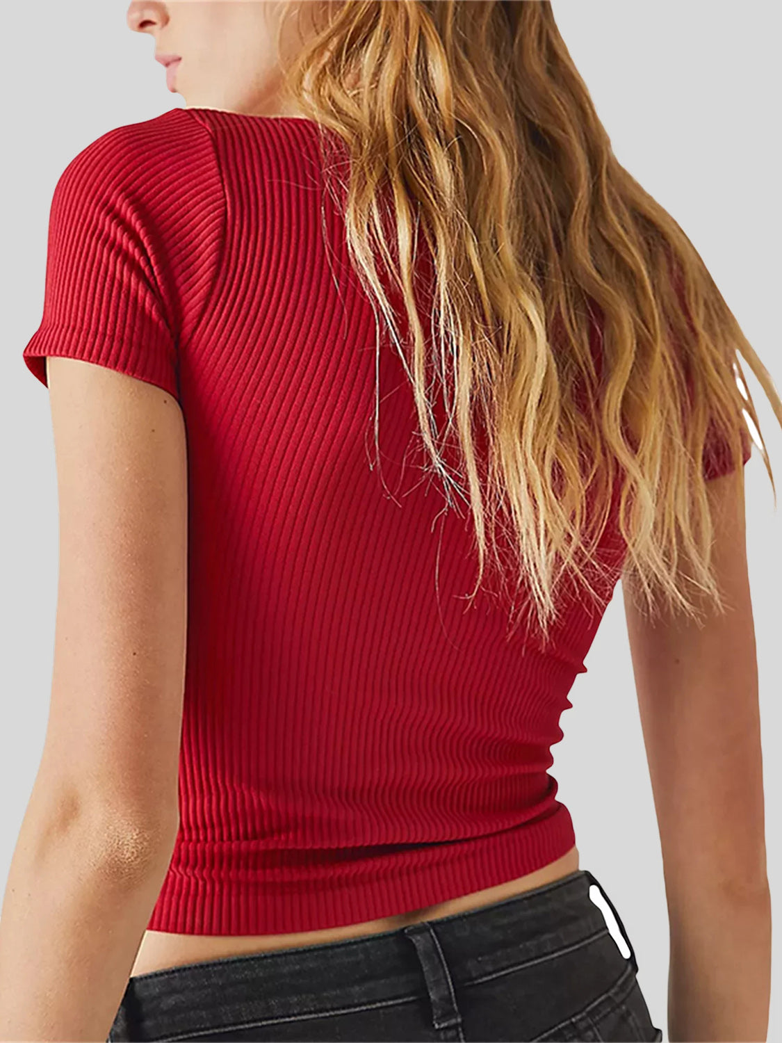 Round Neck Short Sleeve Fitted T-Shirt
