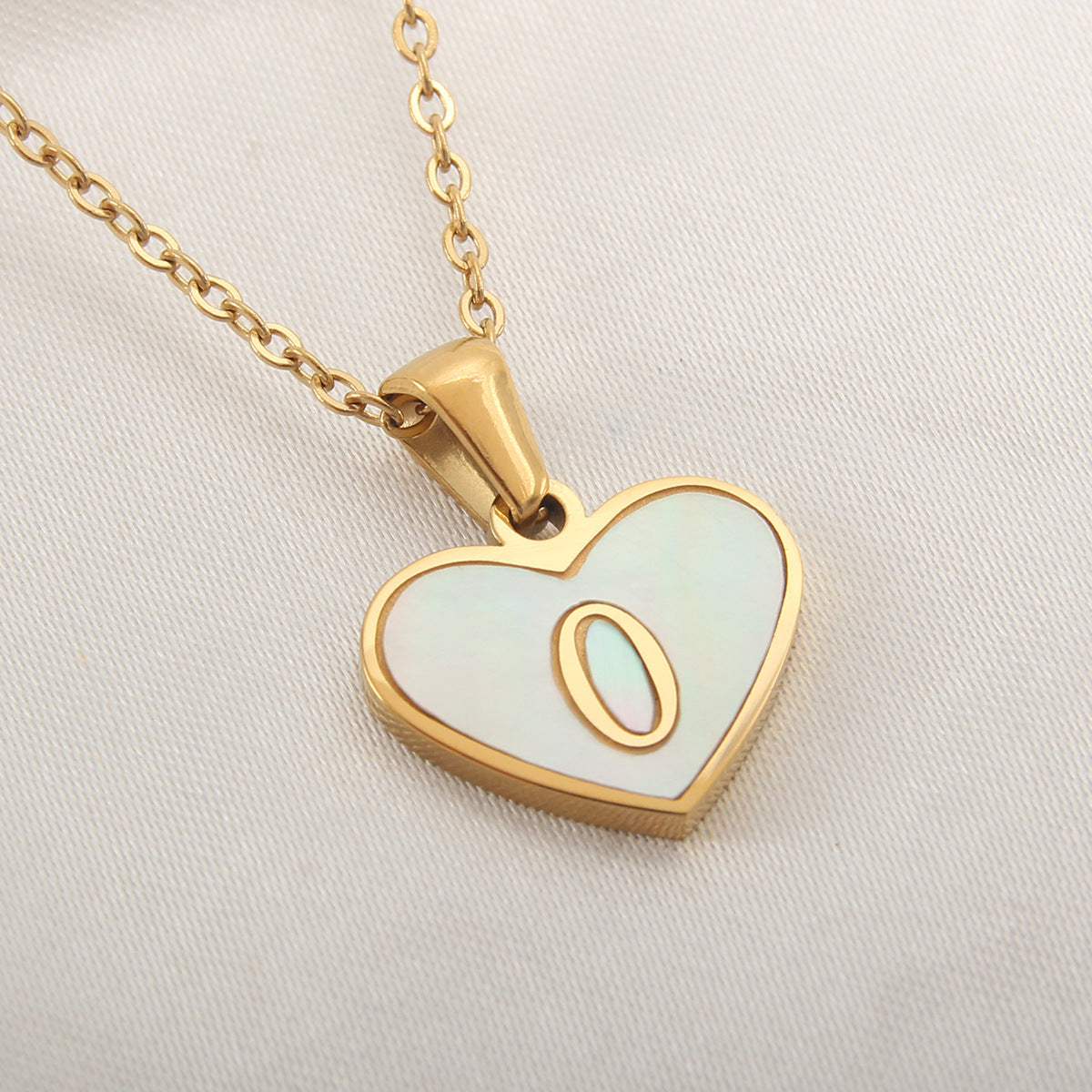 Initial Necklace Heart-Shaped