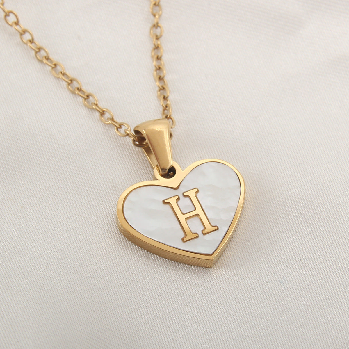 Initial Necklace Heart-Shaped