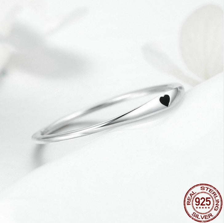 Dainty Silver Heart Ring