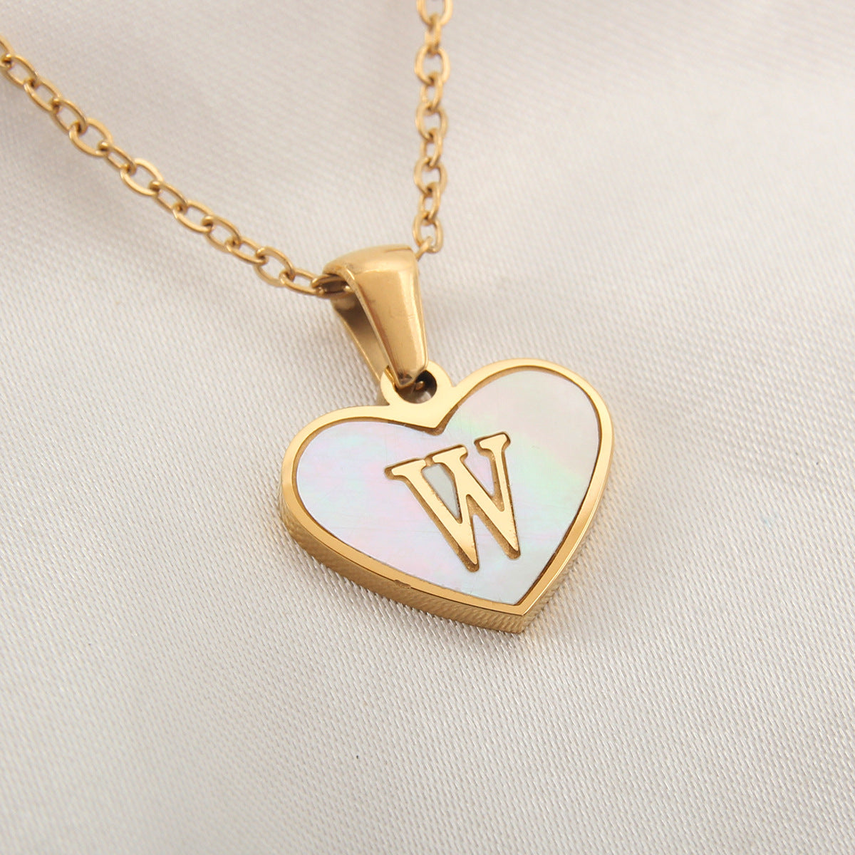 Initial Necklace Heart-Shaped