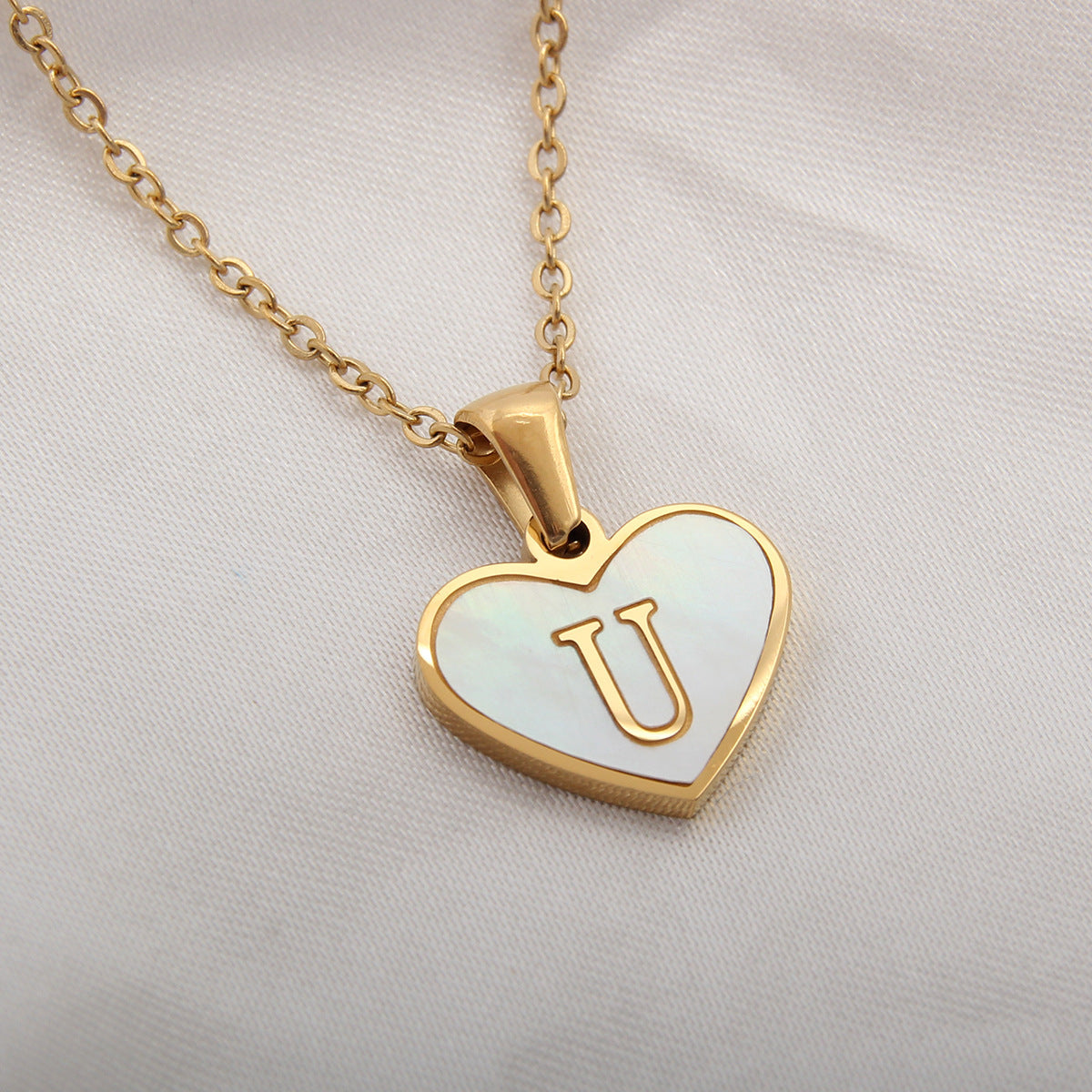Initial Necklace Heart-Shaped