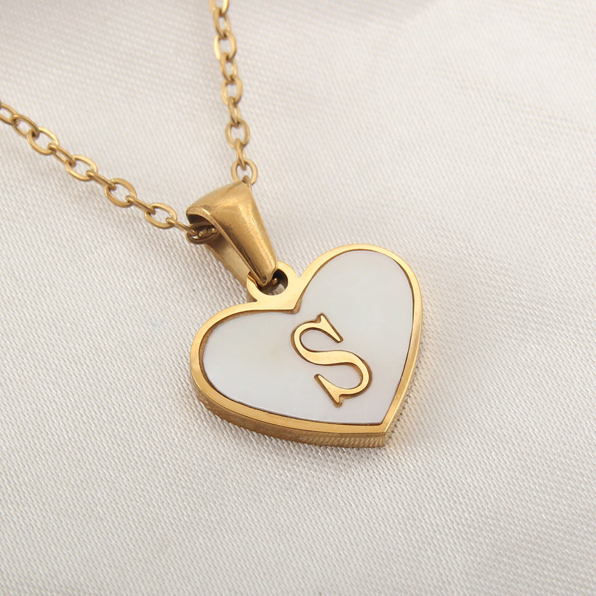 Initial Necklace Heart-Shaped