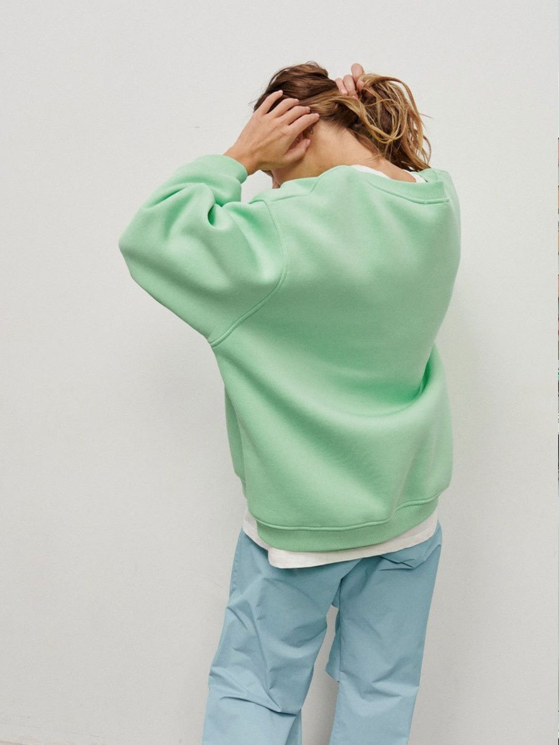 Oversized Round Neck Sweatshirt